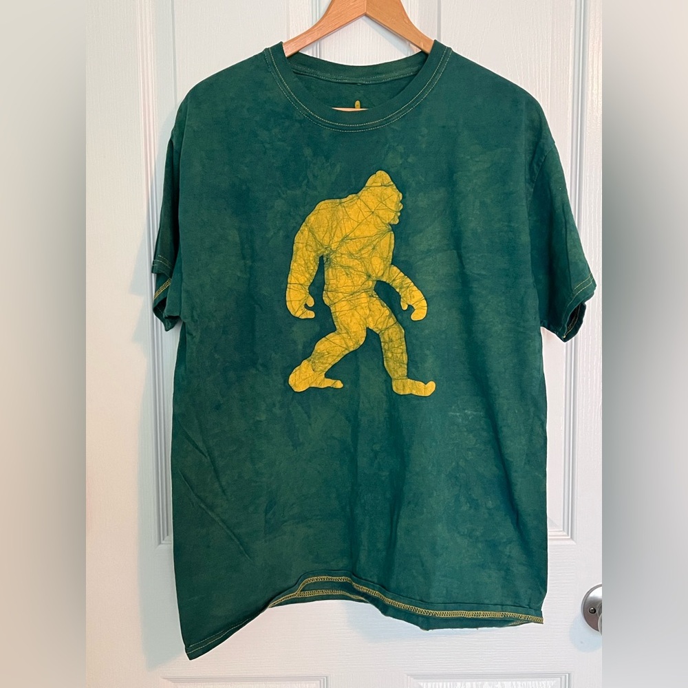 Men’s Tie Dye Hide & Seek Champion Bigfoot T-shirt